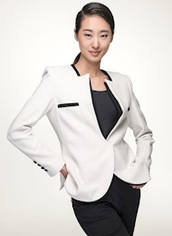 梁梅朵