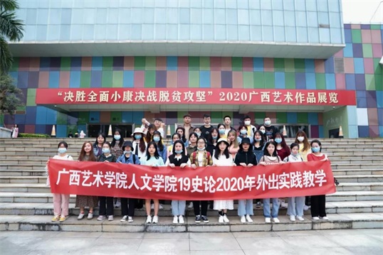 cceac57a9d594f37a7690ef6cbbe1355.jpg