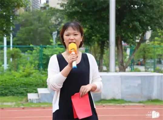 37ef49b3c9b94831abf8e32e039eb5fd.jpg