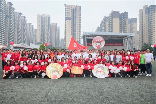d71f594792664814adeb41e37a4596fe.jpg